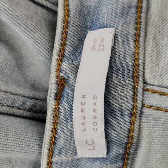 Lc Lauren Conrad Super HighRise Cut Off Button Fly Distressed Jean Shorts, 22W - Picture 11 of 13